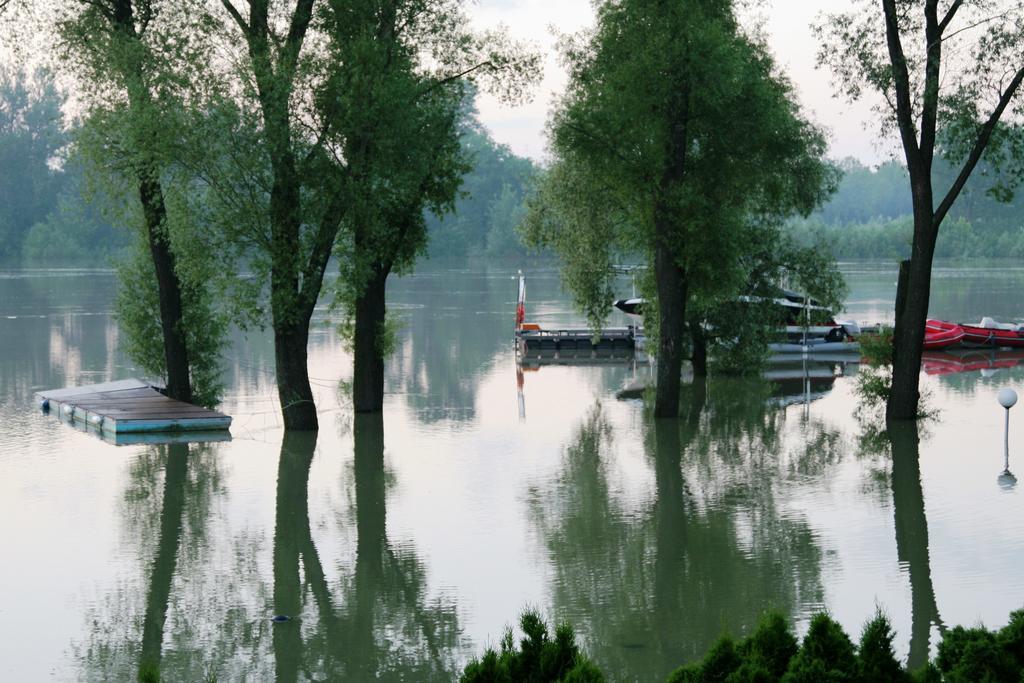 Waterfront Szentendre Exterior photo